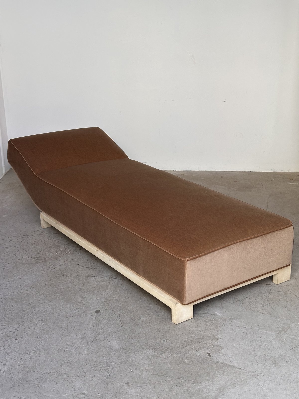 In the style of marc du plantier, adnet, guiguichon — Daybed · 1930 · France