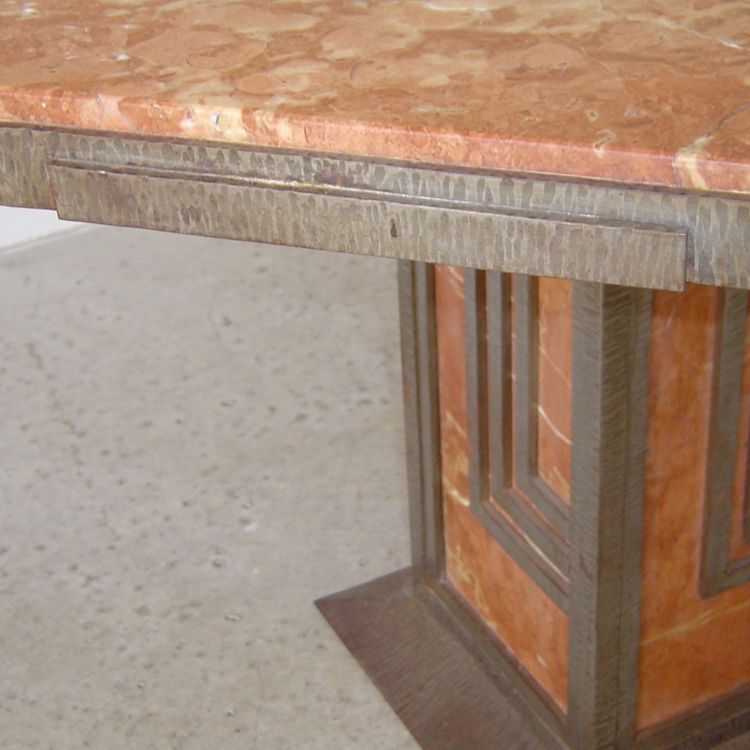 Attributed to Edgar brand — Art deco table · 1930 · France
