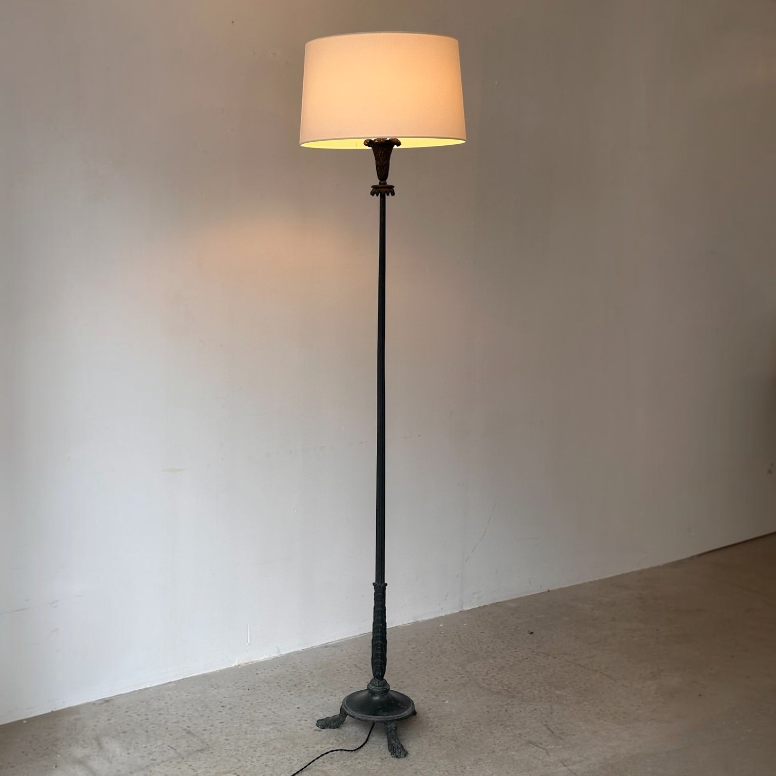 Maison delisle paris — Lampadaire regence · 1900 · France