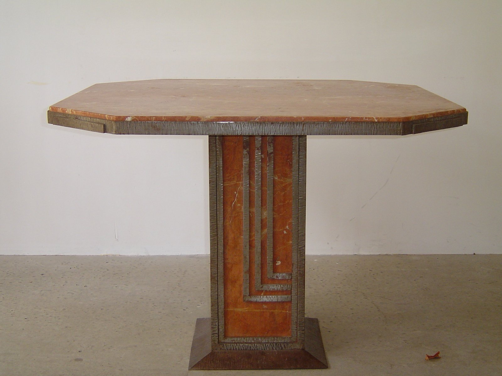 Attributed to Edgar brand — Art deco table · 1930 · France