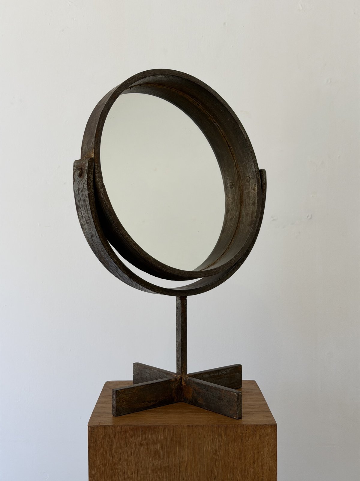 Leopold gest — Miroir brutaliste · 1960 · France